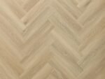 Amaron Herringbone DEVENTER OAK CAS 236